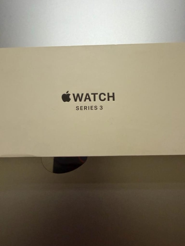 Apple Watch series 3 38mm - 4