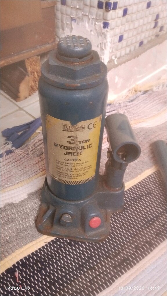 Çalışır 3 ton lük kriko pasları WD40 ile çıkartılır.indirim var - 7