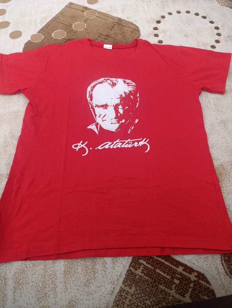 23 Nisan Atatürk lü tişört
