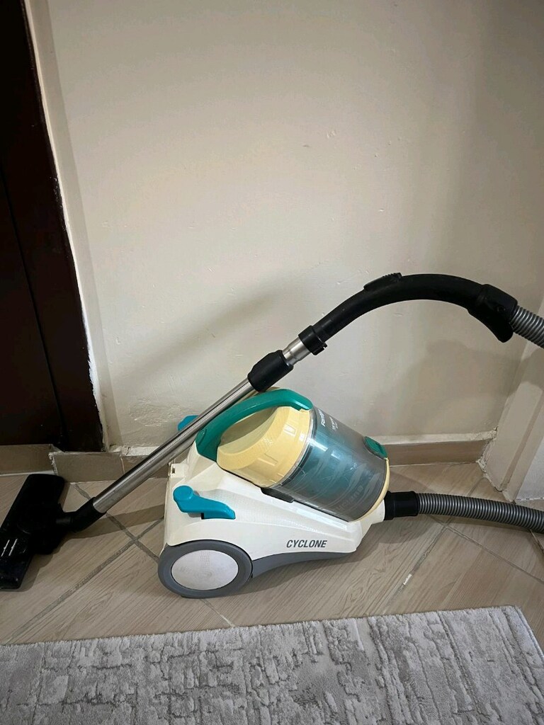 Toz torbasız süpürge - 2