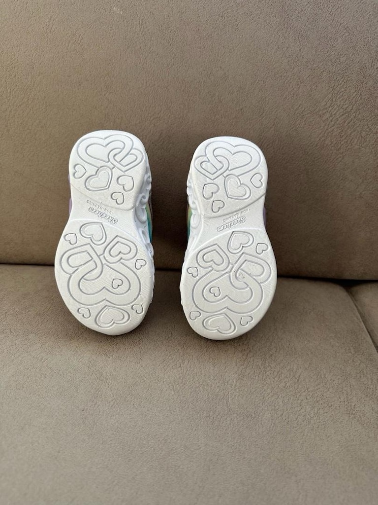 Hiç kullanılmamış orjinal Skechers Slip-Ins ayakkabı 22 numara - 4