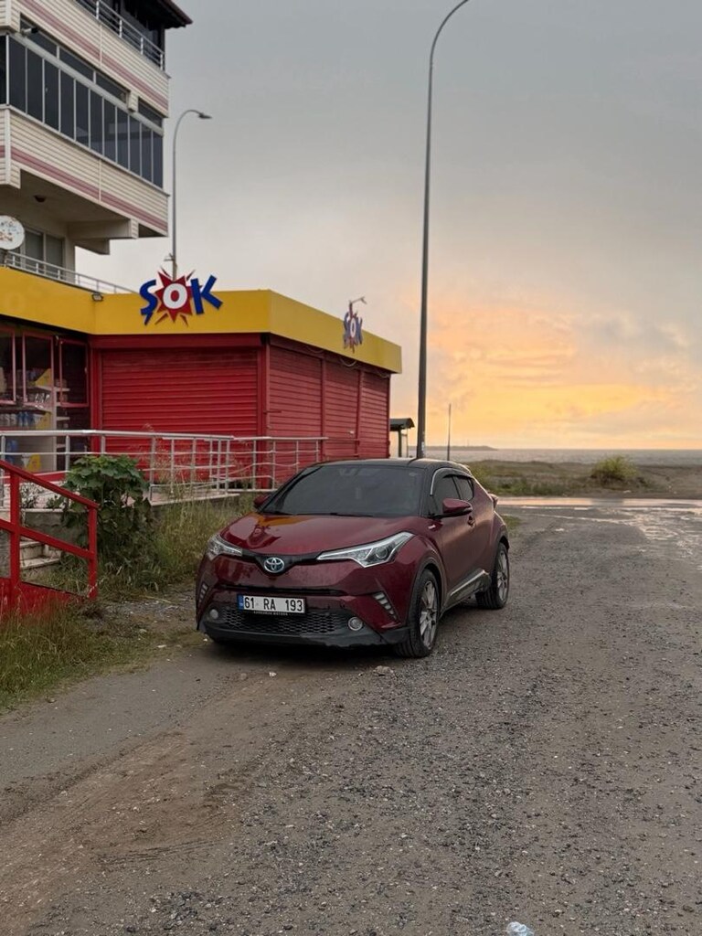 LANSMAN RENK TOYOTA CHR BOYASIZ DUSUK KM - 3