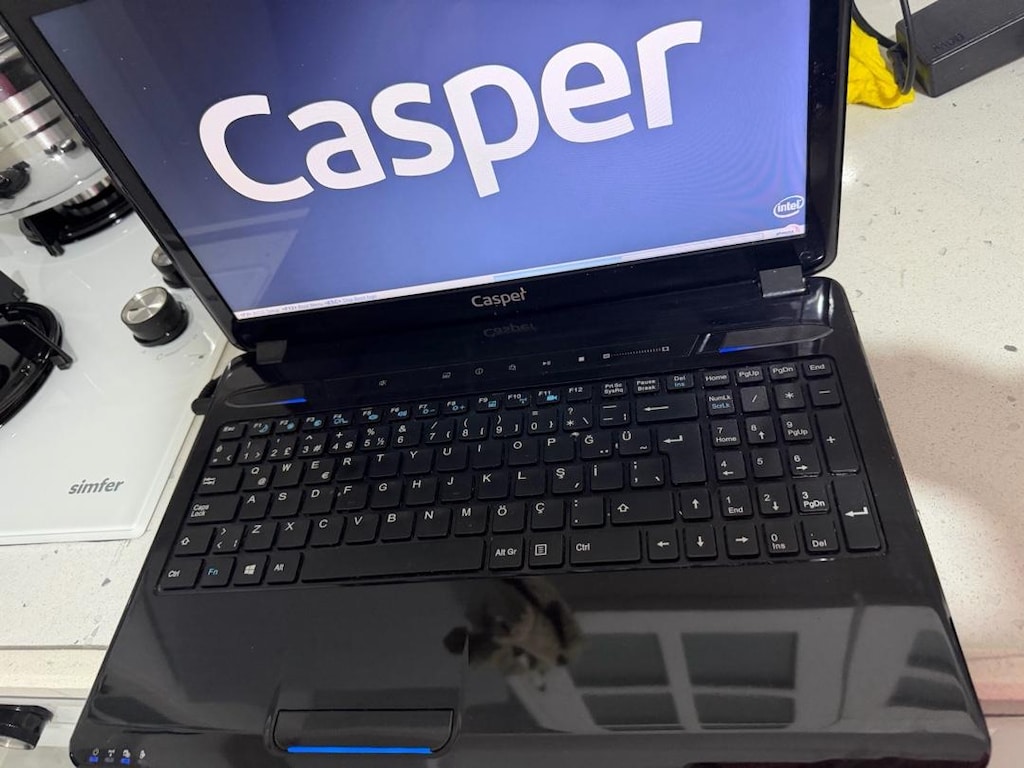 Casper laptop - 3