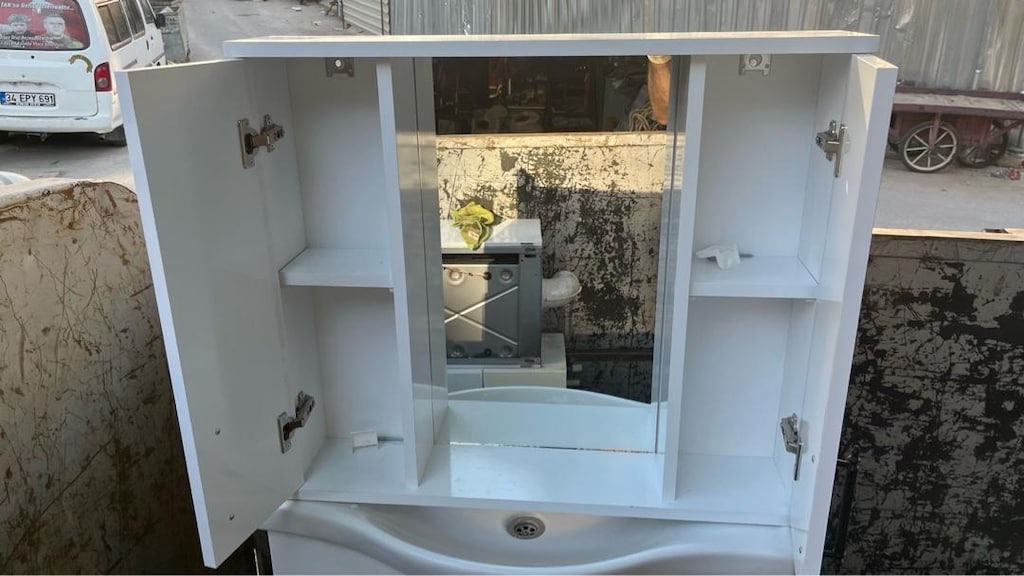 banyo dolabı temiz kullanılmış - 10