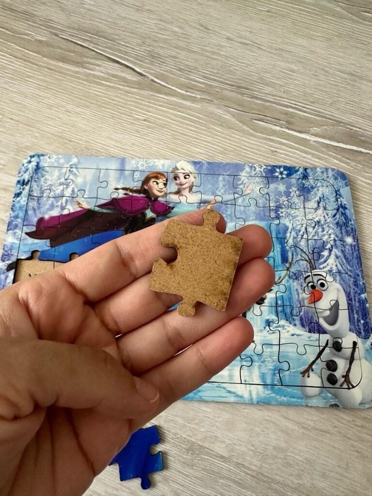 Elsa 54 Parça Ahşap Çerçeveli Puzzle Yapboz - 3