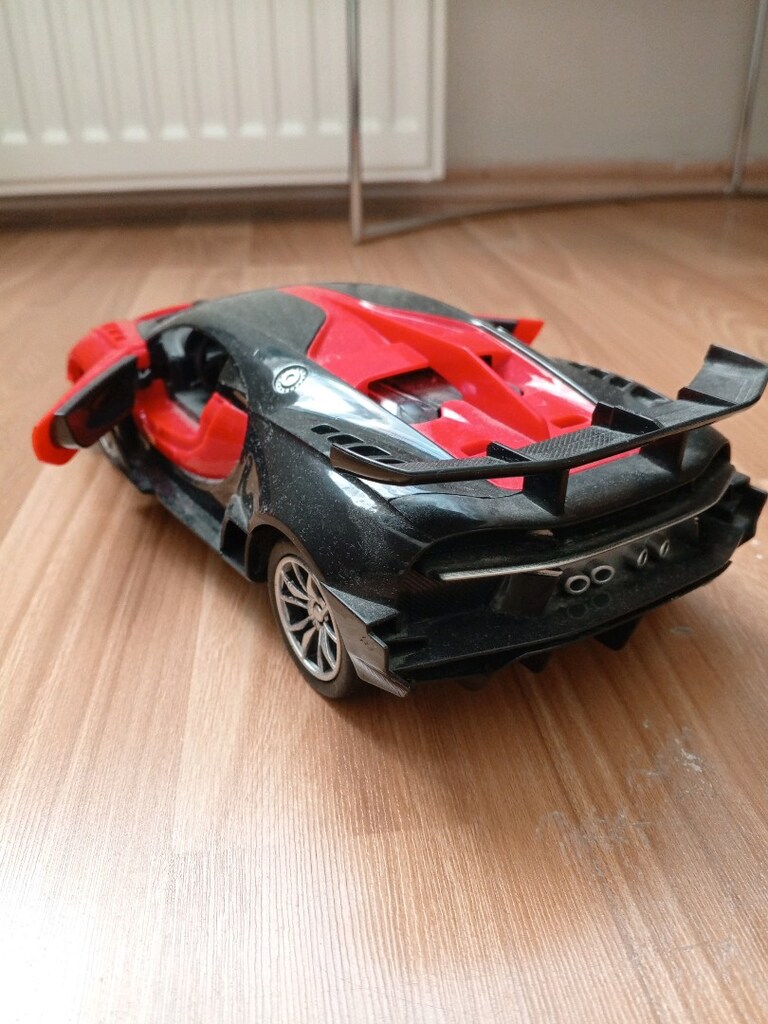 Rc Bugatti araç - 3