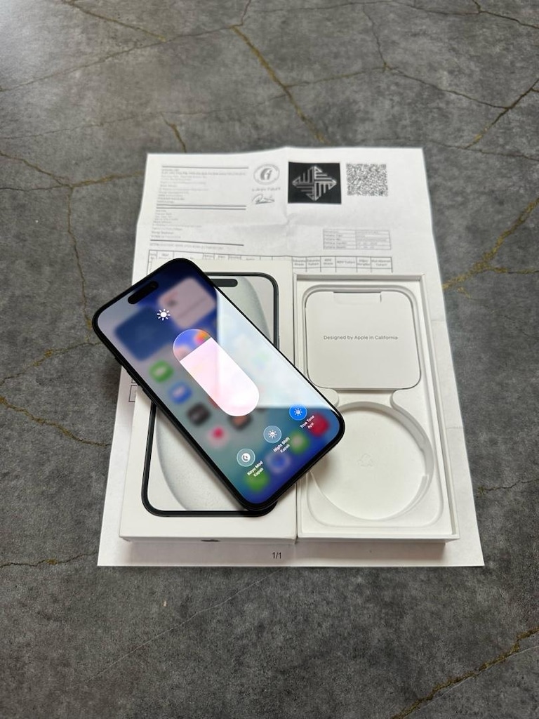 iPhone 15 yurtiçi kutulu faturalı 20 ay garantili pil 99 nokta hatasız - 12