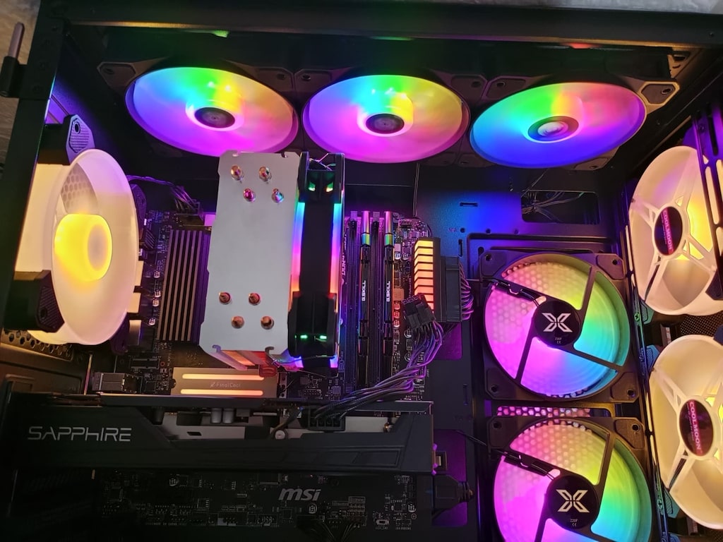 RYZEN 7 5700X + 16 GB RAM + 512 GB SSD + RX 5500 XT GAMİNG SET - 3