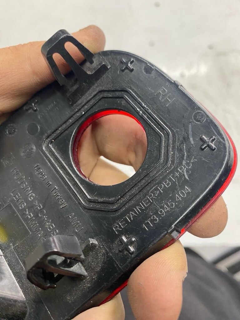 volkswagen ıd buzz arka tampon reflektörü - 4