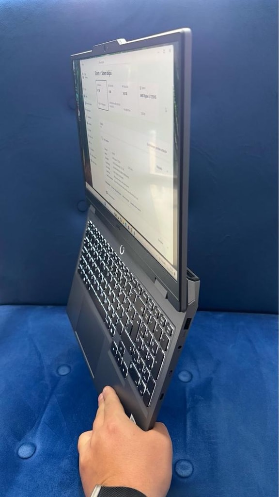 LENOVO LOQ AMD RYZEN 5 24Gb ddr5 ram rtx 3050 6 gb 512 gb m2 ssd - 2
