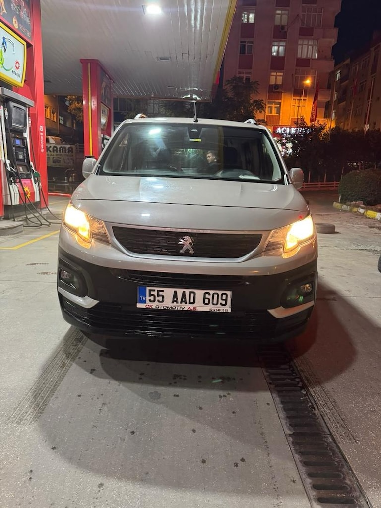 Peugeot RIFTER
