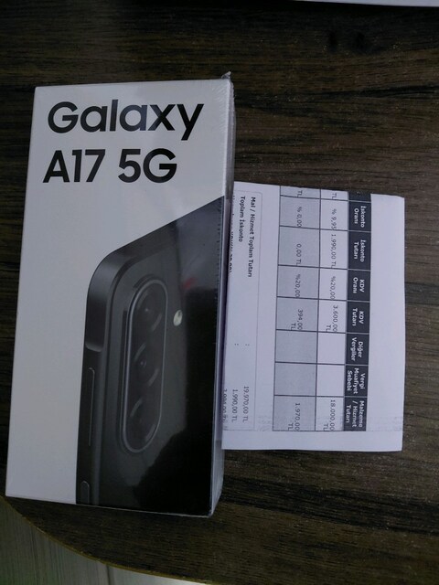O ve orjinal Samsung telefon