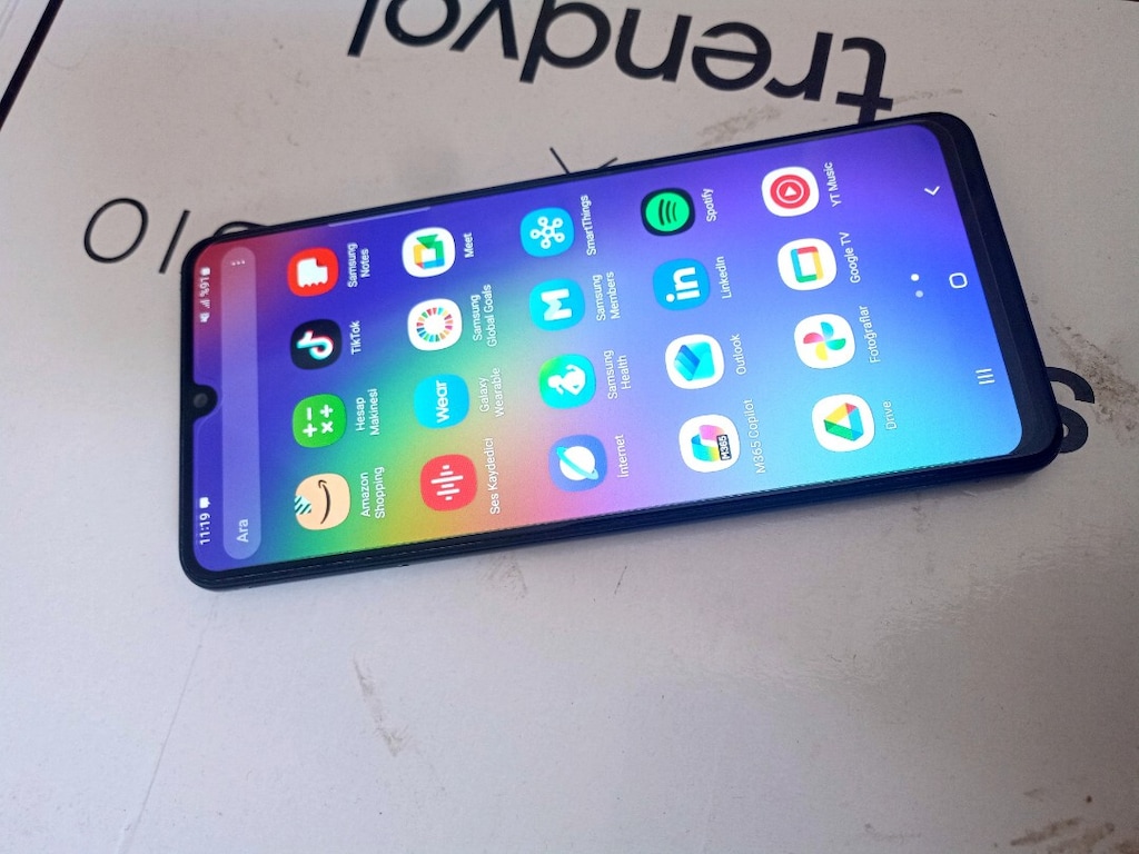 SAMSUNG GALAXY A31,128GB TEMİZ - 3