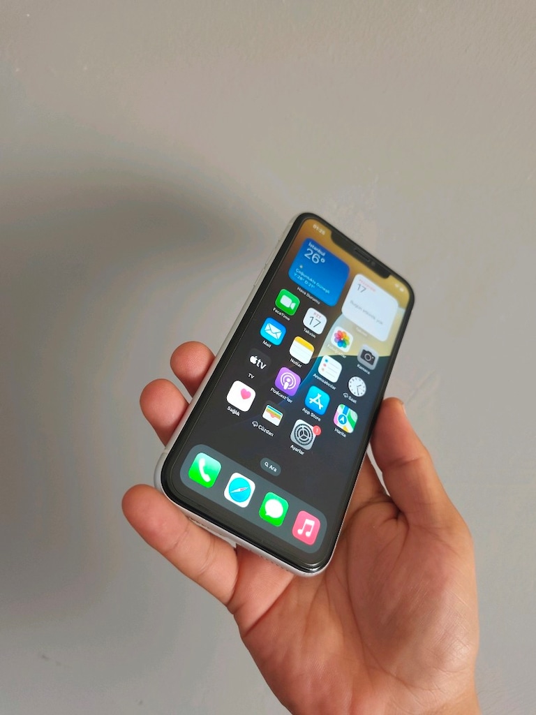 İPHONE XR 128 GB TR CİHAZI TAMİRSİZ İŞLEMSİZ PİL 79 - 3
