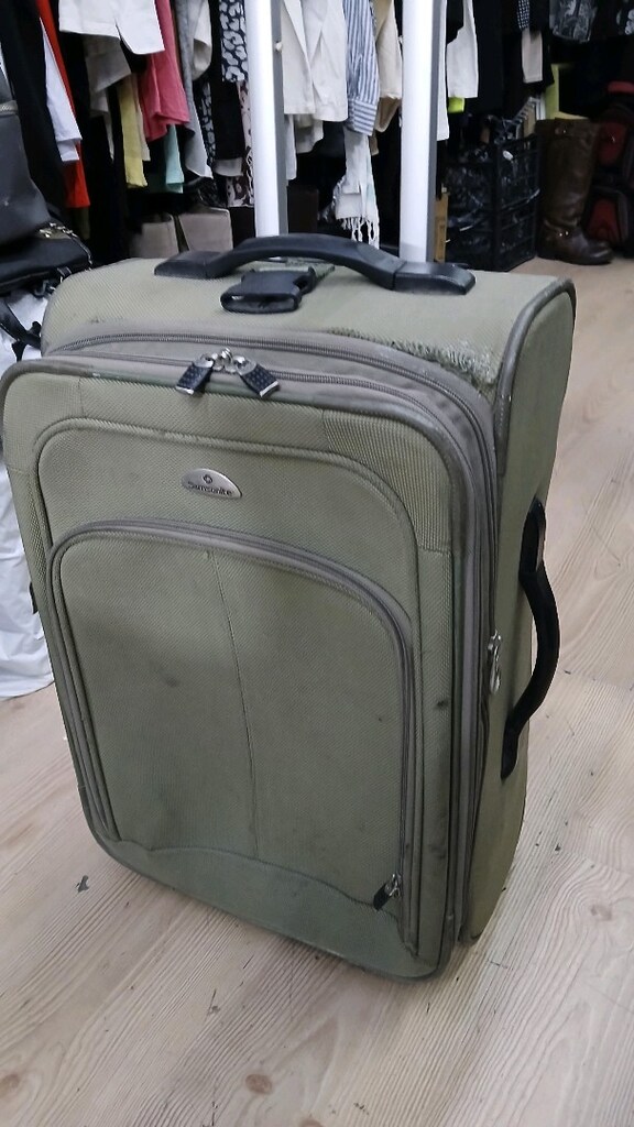 samsonite küçük boy iki tekerlekli valiz - 2