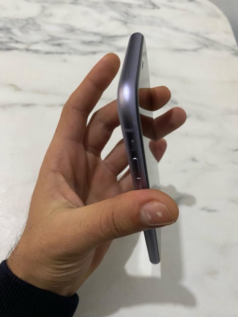 Yurtiçi İphone 11 64GB PİL 100 Kozmetik tertemiz - 18