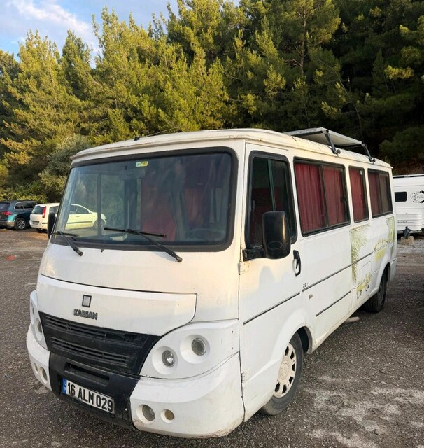 j9 premier motokaravan