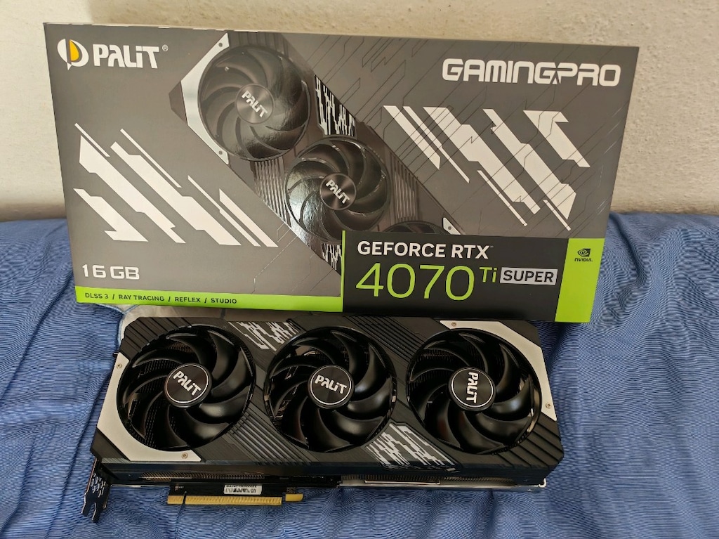 PALİT RTX 4070 Tİ SÜPER GAMİNGPRO 16 GB EKRAN KARTI