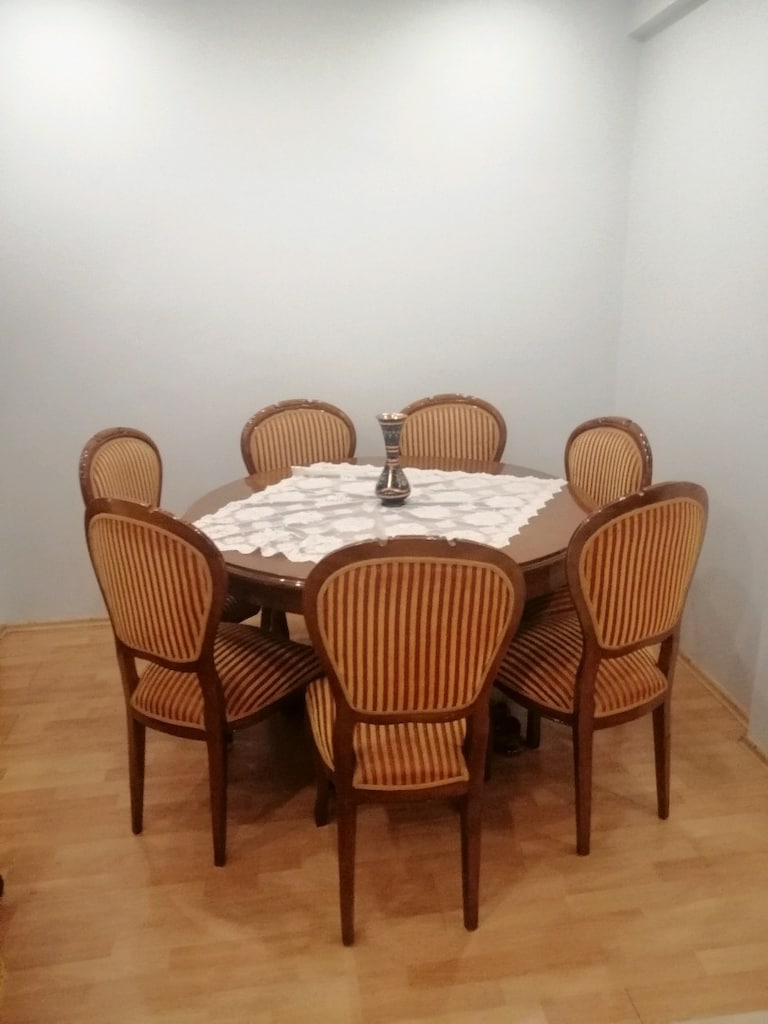 Satılık salon veotuma odası mutfak masazı - 9