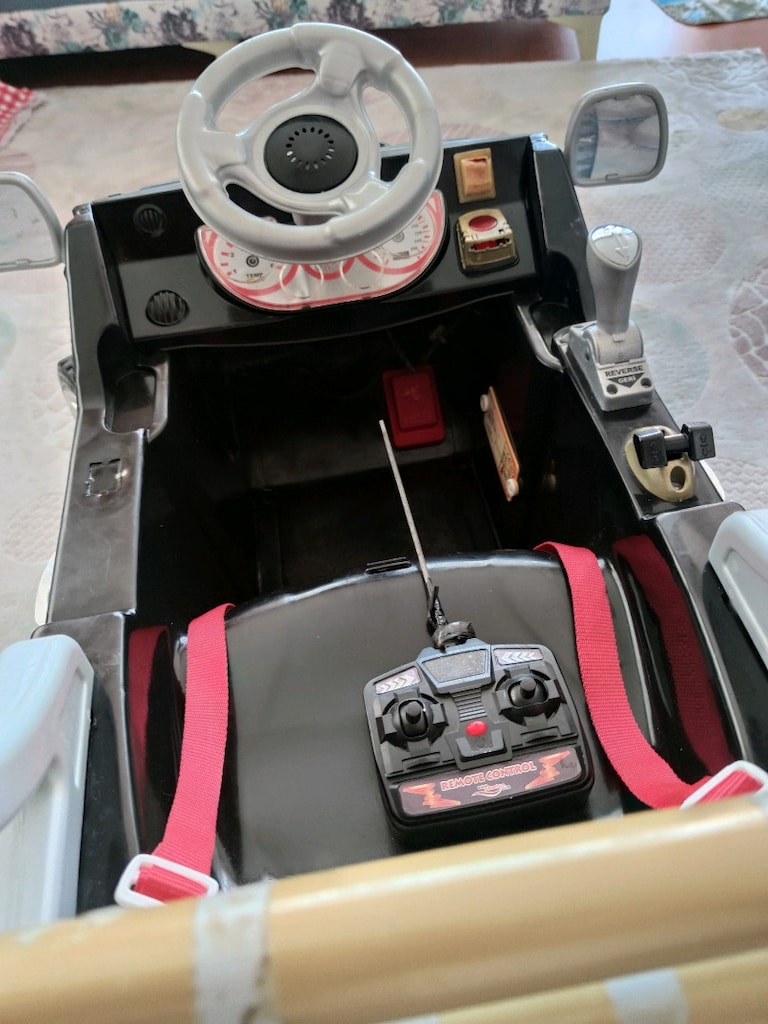 12 volt uzaktan kumandalı araba - 4