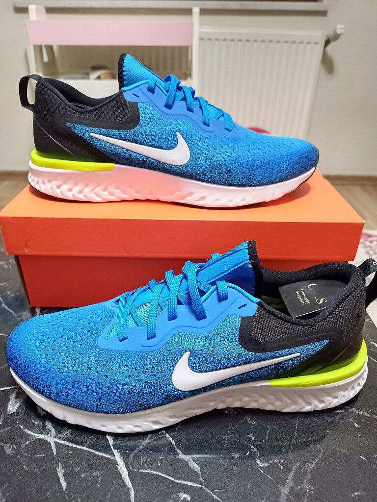 Nike odyssey orjinal sıfır kutulu üründür.Denemek için dahi giyilmemiş - 4
