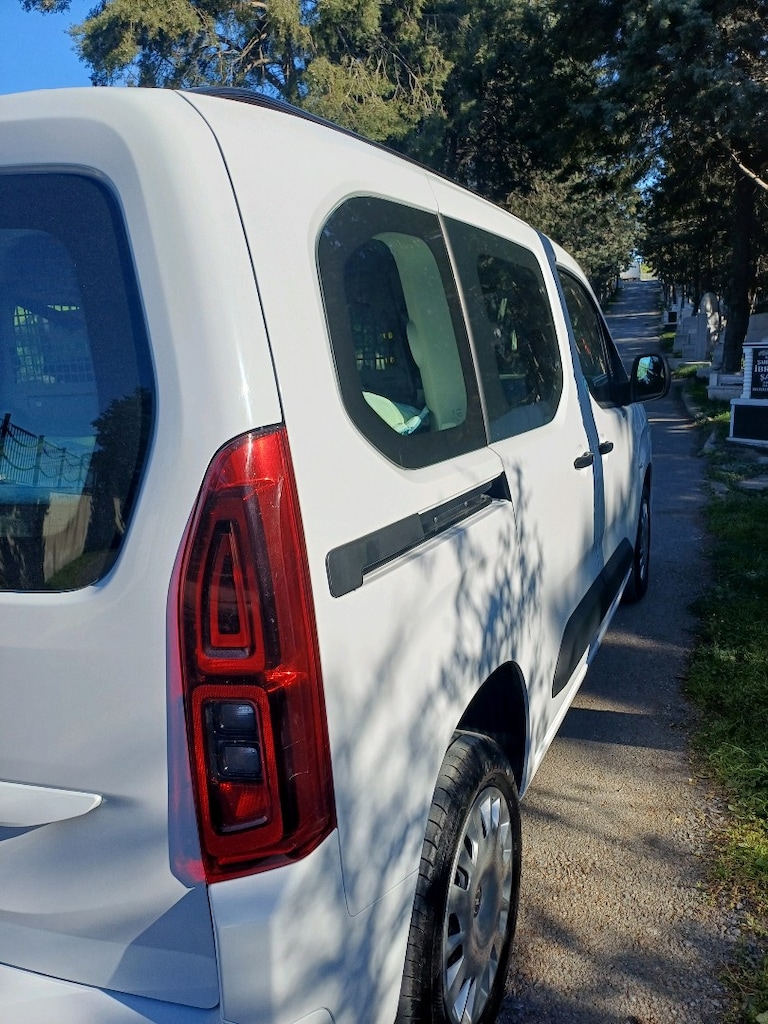Opel combo esential - 4