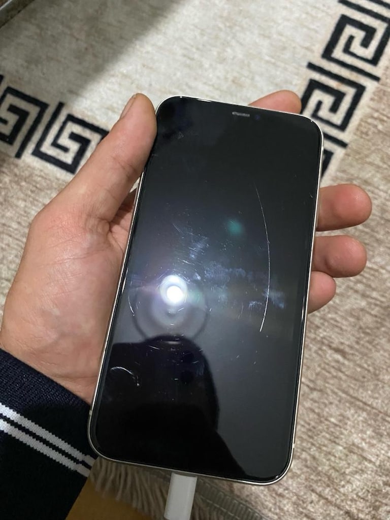 YURTIÇI İPHONE 11 PIL SEVIYESI 72 TAMİR GÖRMEDİ - 2