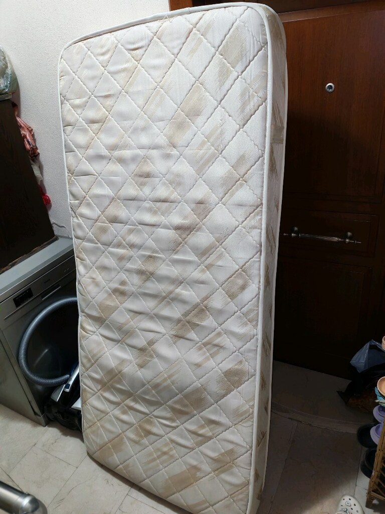 Tek kişilik yatak 90x190cm Temiz sorunsuz yatak Yer Buca - 4