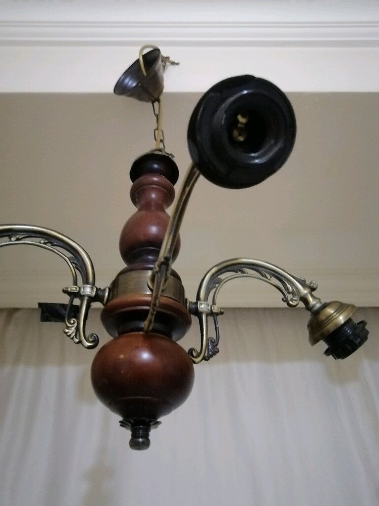 Ahşap Gövde Zamak Döküm 4 Kollu Avize - 3