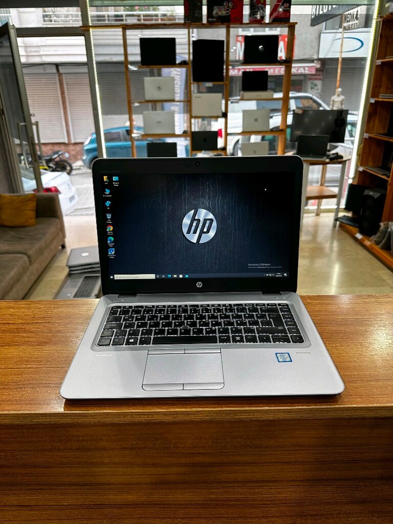 HP Elitebook i5 işlemci SSD Hızlı Temiz Sorunsuz - 9