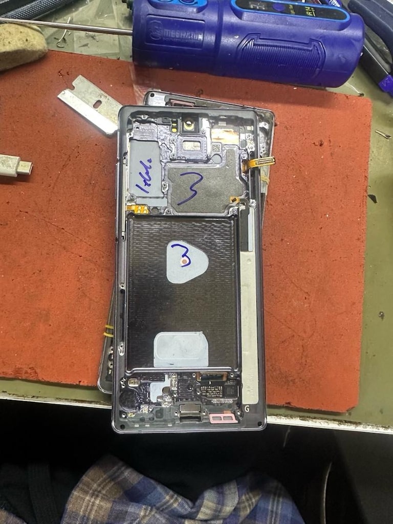 Samsung not 20 orjinal lekeli ekran - 4