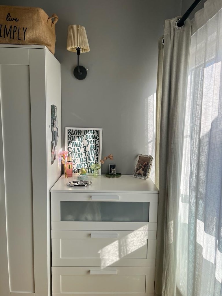 IKEA BRIMNES Yatak Odası Takımı + Bambi Yatak - 3