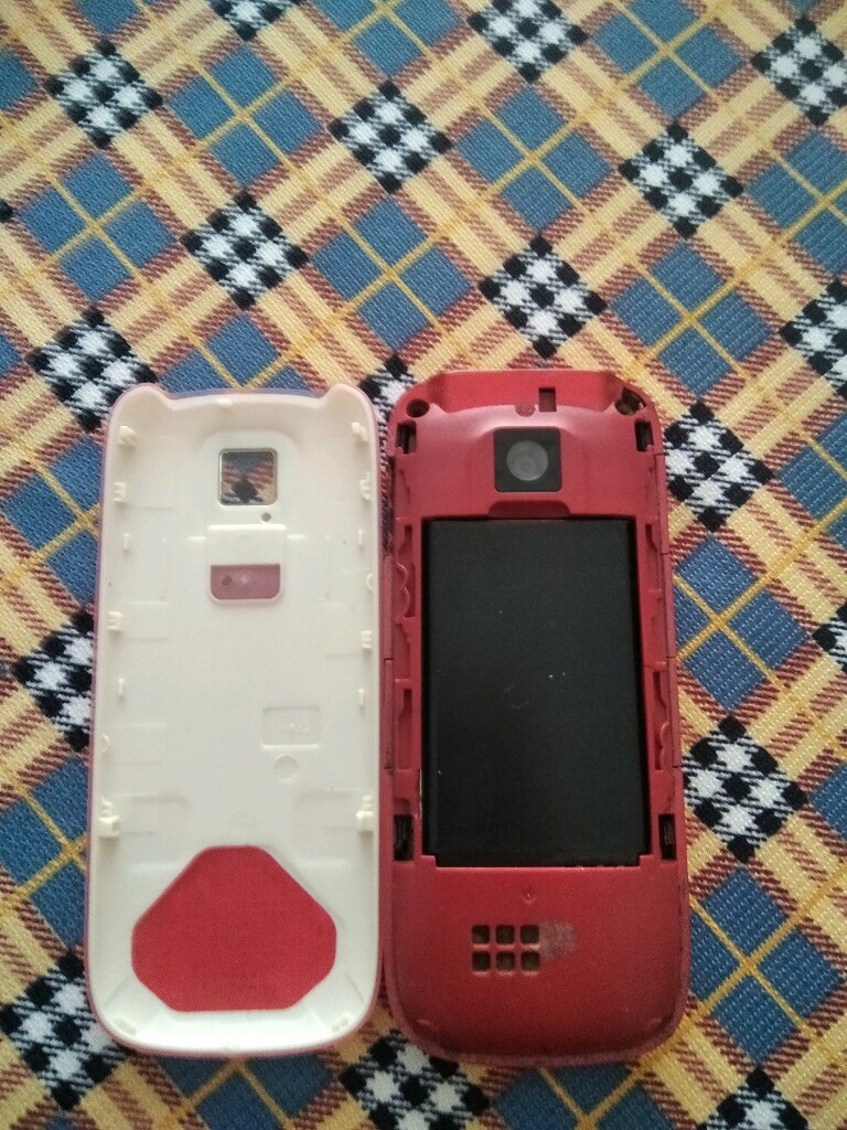 Nokia 5130-c2 - 2