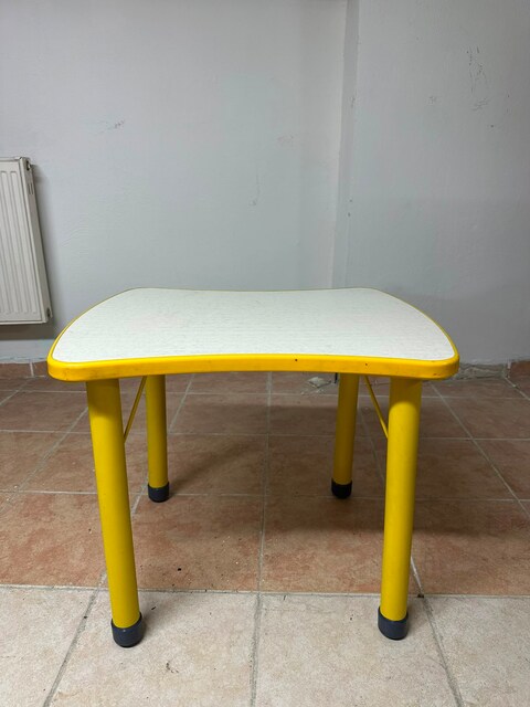 KLAS OFİS ÜSKÜDAR 50x70 SARI ANAOKULU SIRASI