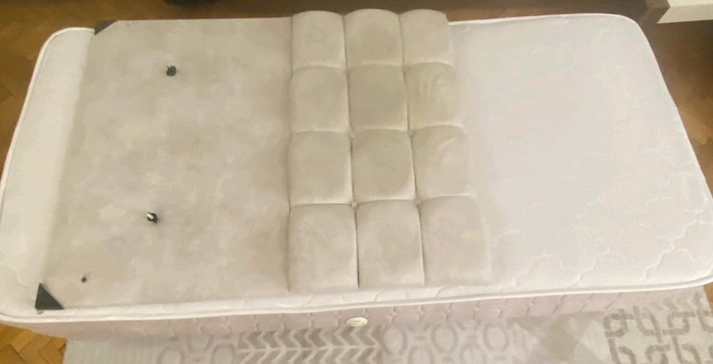 tek kişilik baza+başlık+yatak+gardrop+bar sandalyesi - 11