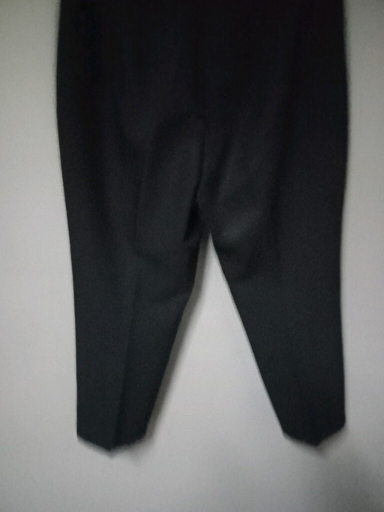 BAYAN KUMAŞ SIYAH RENK PANTOLON BELI 90 cm boyu 97 çok temiz - 3