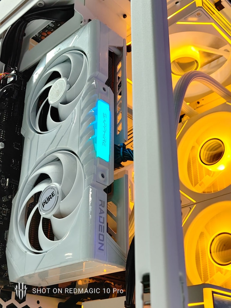 RYZEN 9 7900 - RX 9060 XT 16GB - 16GB RAM - 1TB M.2 SSD - 9