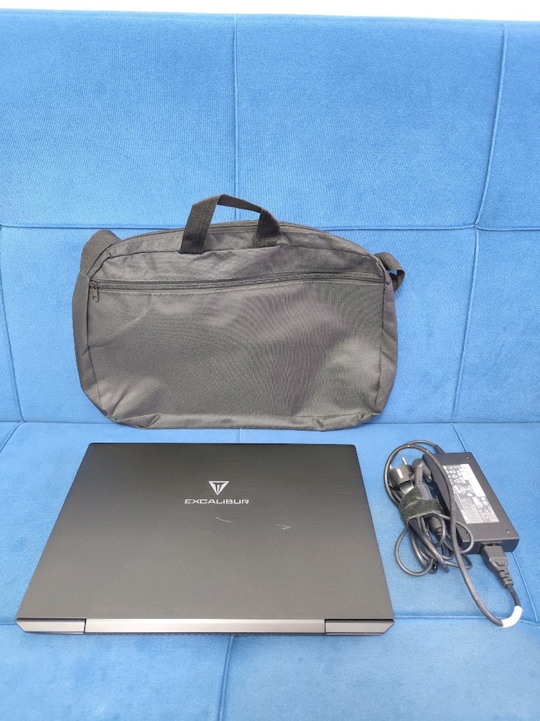 Excalibur Gaming Laptop - İ5 10300H + 16 GB RAM + 4 GB 1650 Ti + SSD - 5