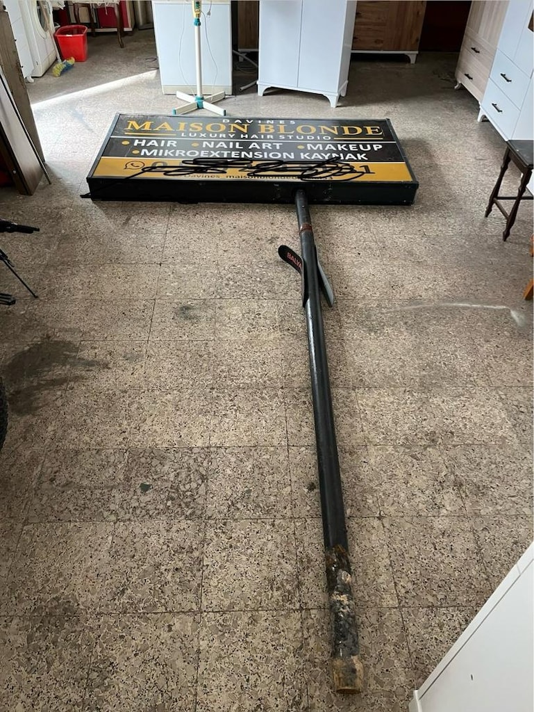 İş yerleri için tabela - 2