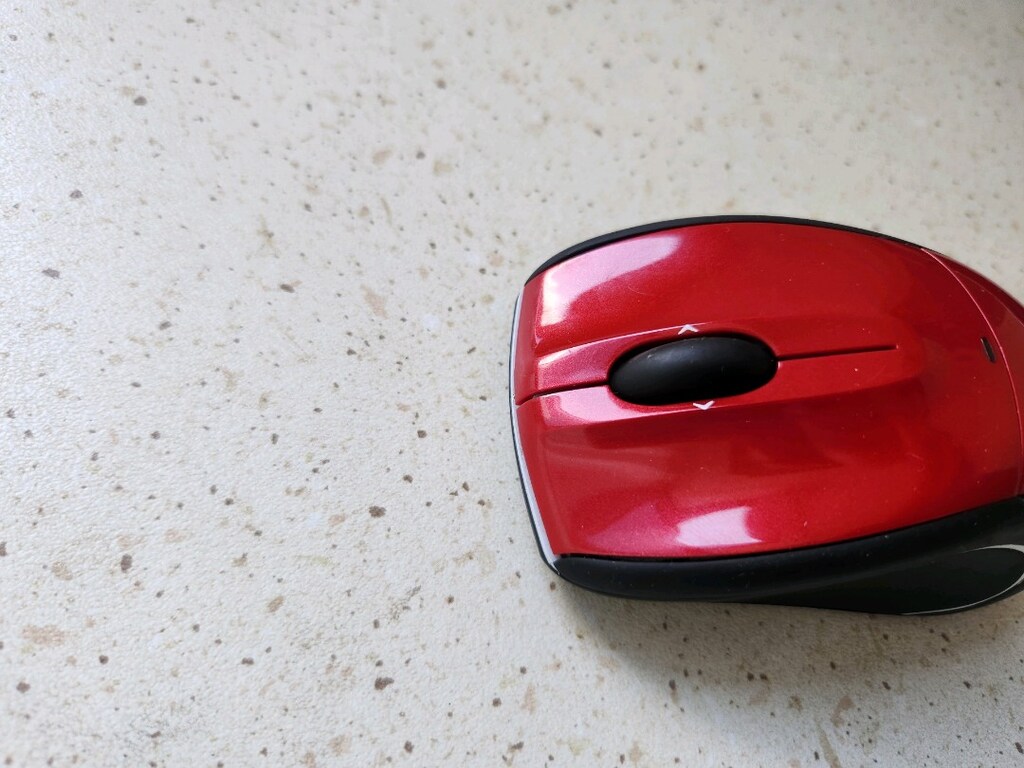 logitech mause - 5