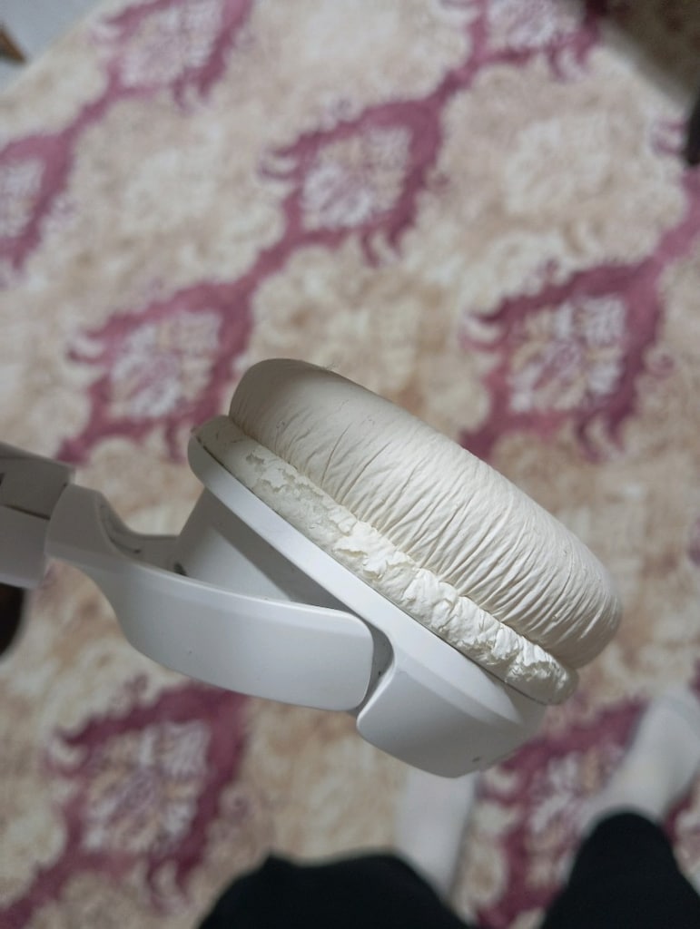 Acil Satılık JBL 570bt kulaklık - 3