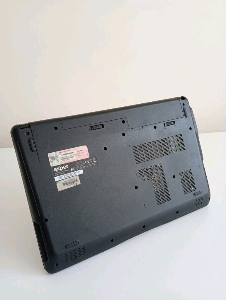 Oyun yüklü laptop bilgisayar - 6
