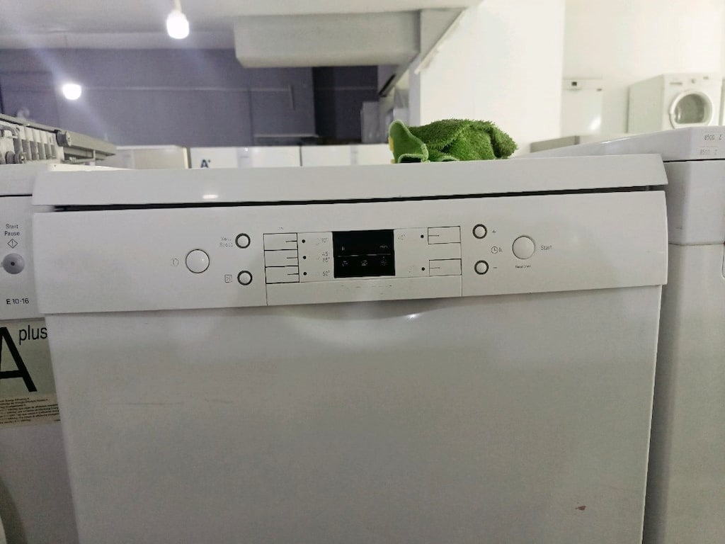 5.500 TL Etkin Bosch 5 programlı dijital ekran yeni nesil çok temiz bu - 8