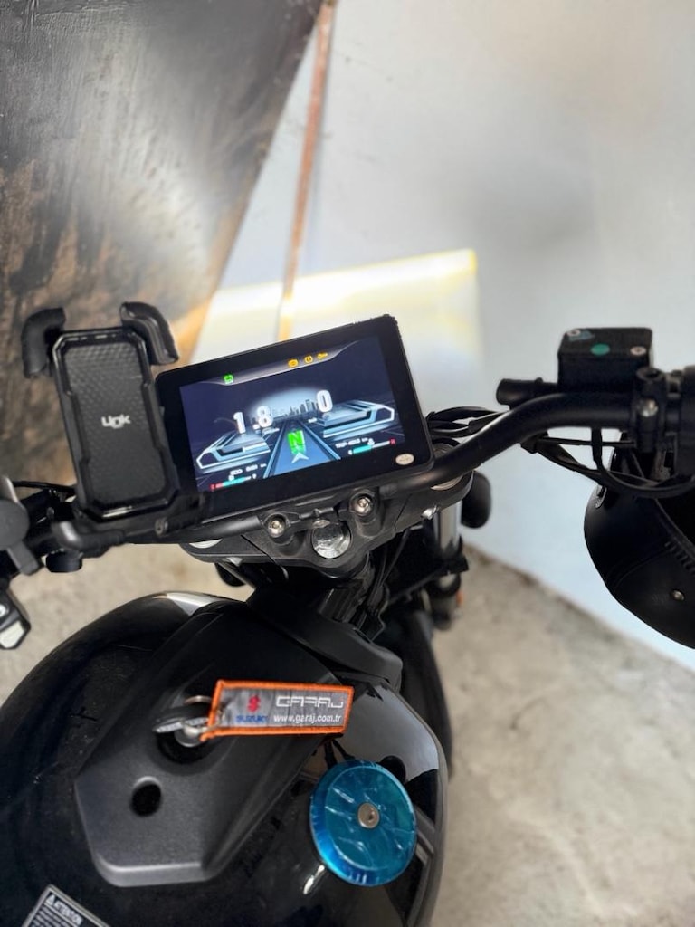UM RENAGEDE FREEDOM 250 ABS - 6