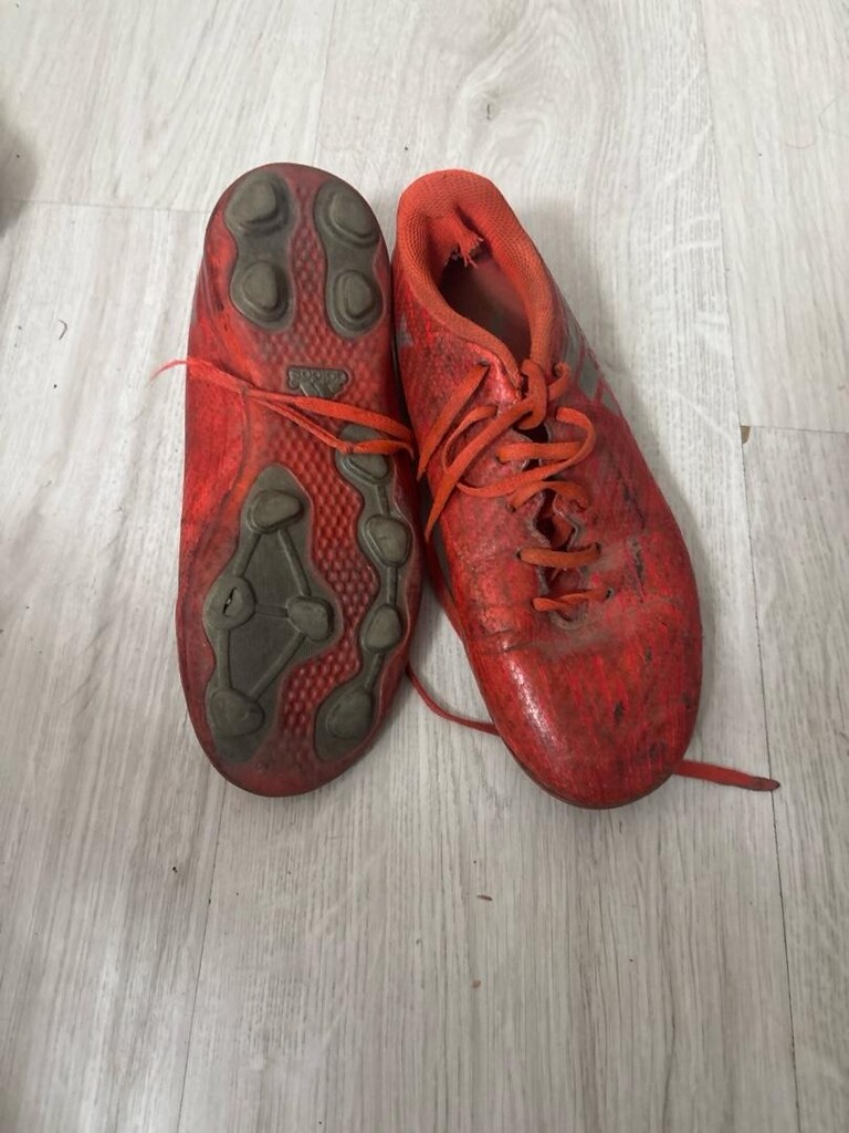 Adidas krampon 35 numara - 2