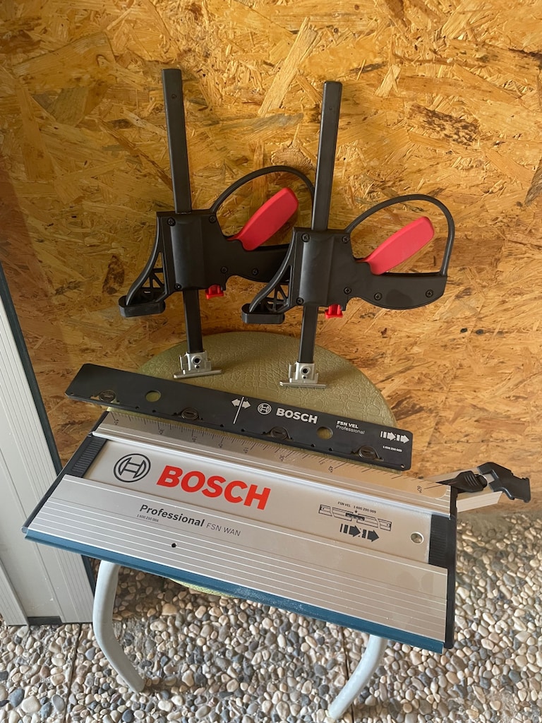Bosch FSN Serisi Set (2 kılavuz, açılı mesnet, bağlantı, işkenceler) - 4