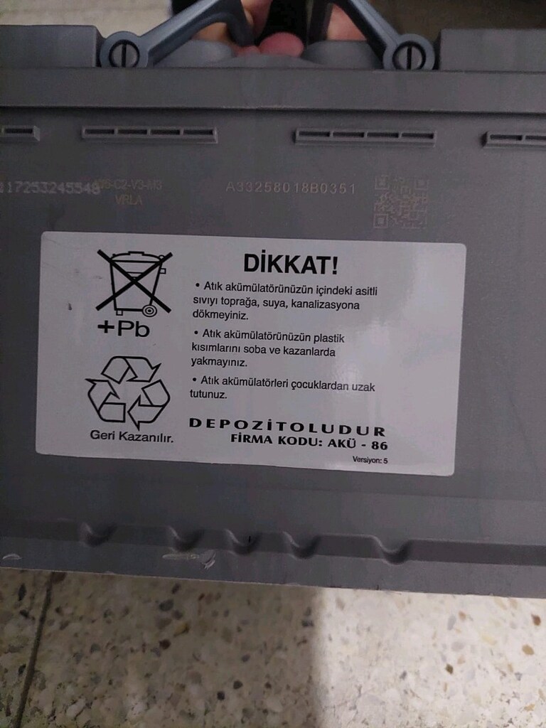 Varta Dynamic AGM A7 (12V 70Ah 760A) model Start-Stop aküsüdür. - 2