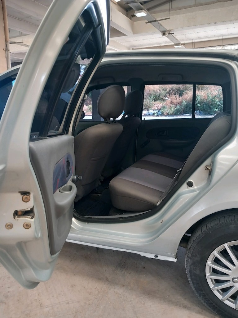 Renault Clio - 7