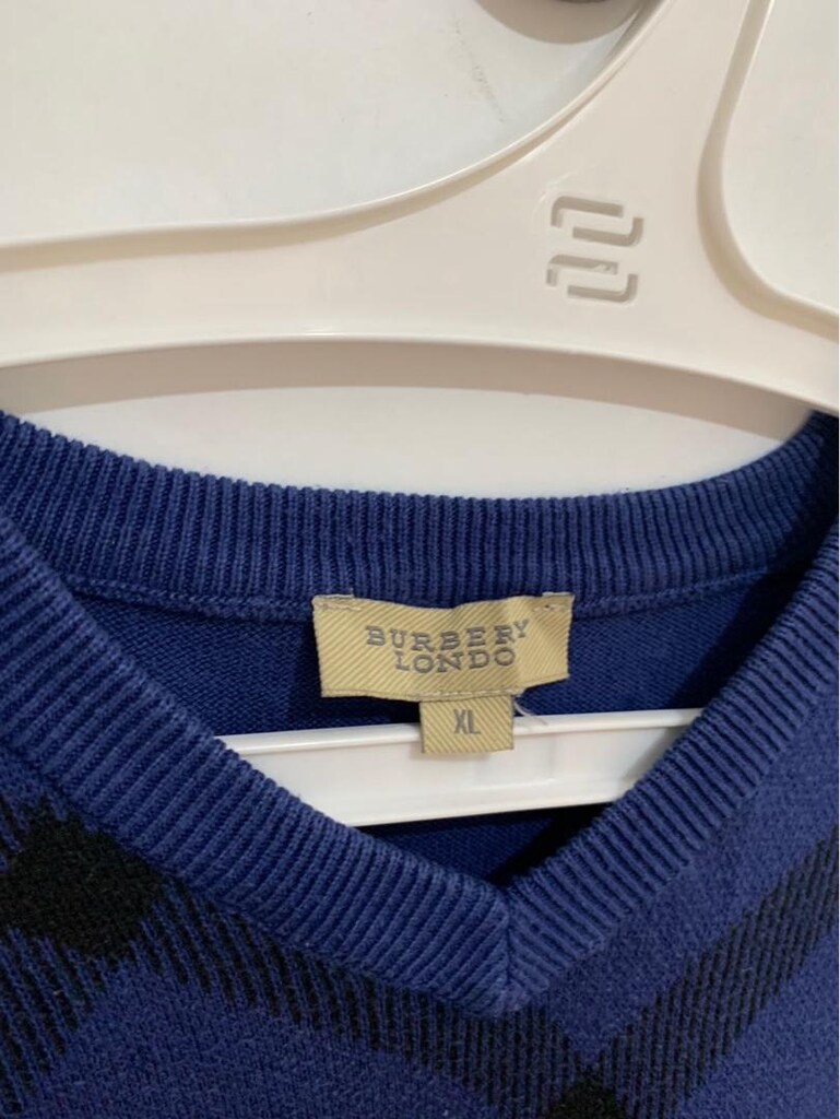orijinal Burberry V yaka XL beden kazak — görsel 7/8
