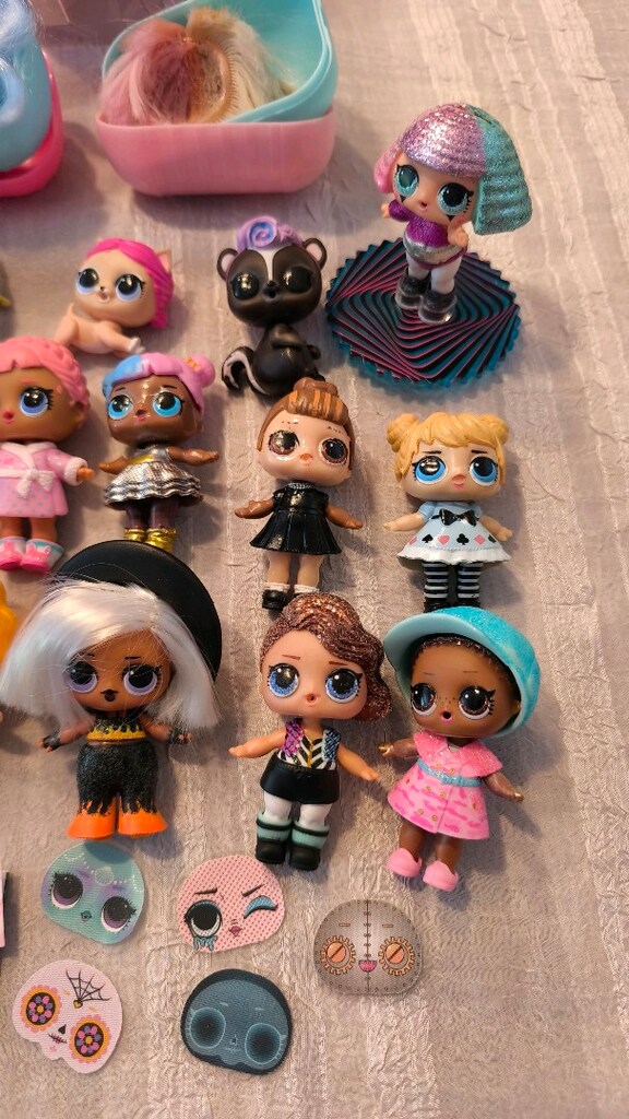 Lol Bebek Koleksiyonu. Çanta ve mini aksesuarları dahil. - 3